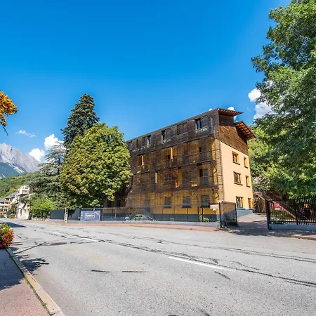 Les Lodges Chalets By Le Marintan Saint-Michel-de-Maurienne Exterior photo